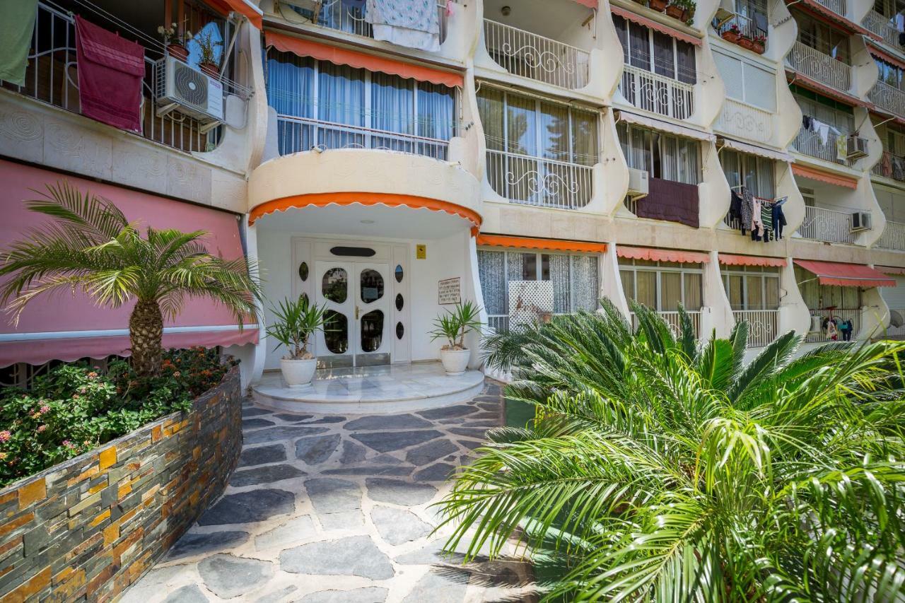 Sky Park Apartment Benidorm Luaran gambar